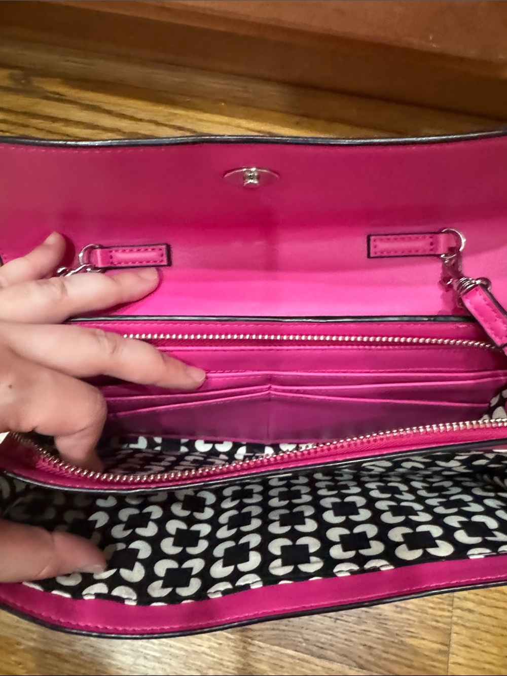 Vera Bradley Pink Women's Crossbody Bag - Picture 6 of 8